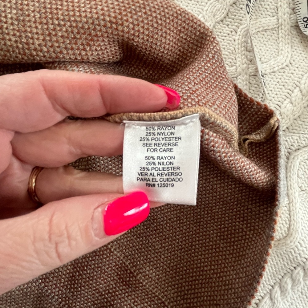 Joseph A. Plaid Turtleneck Oversized Poncho Designer Sweater Size Large - Picture 11 of 15